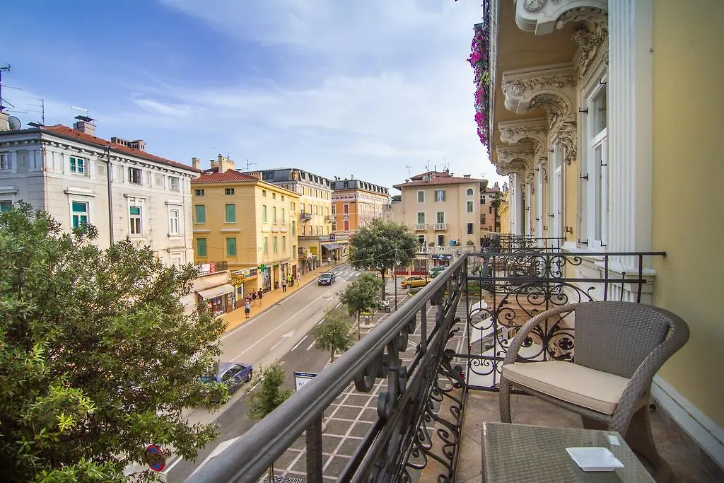 Luxury Apartments Centre Of Abbazia